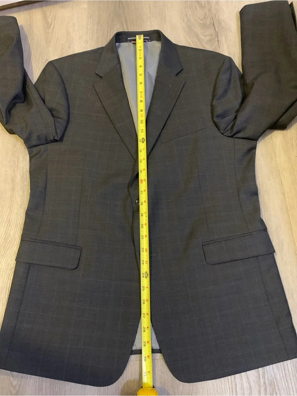 Tommy Hilfiger excellent pre